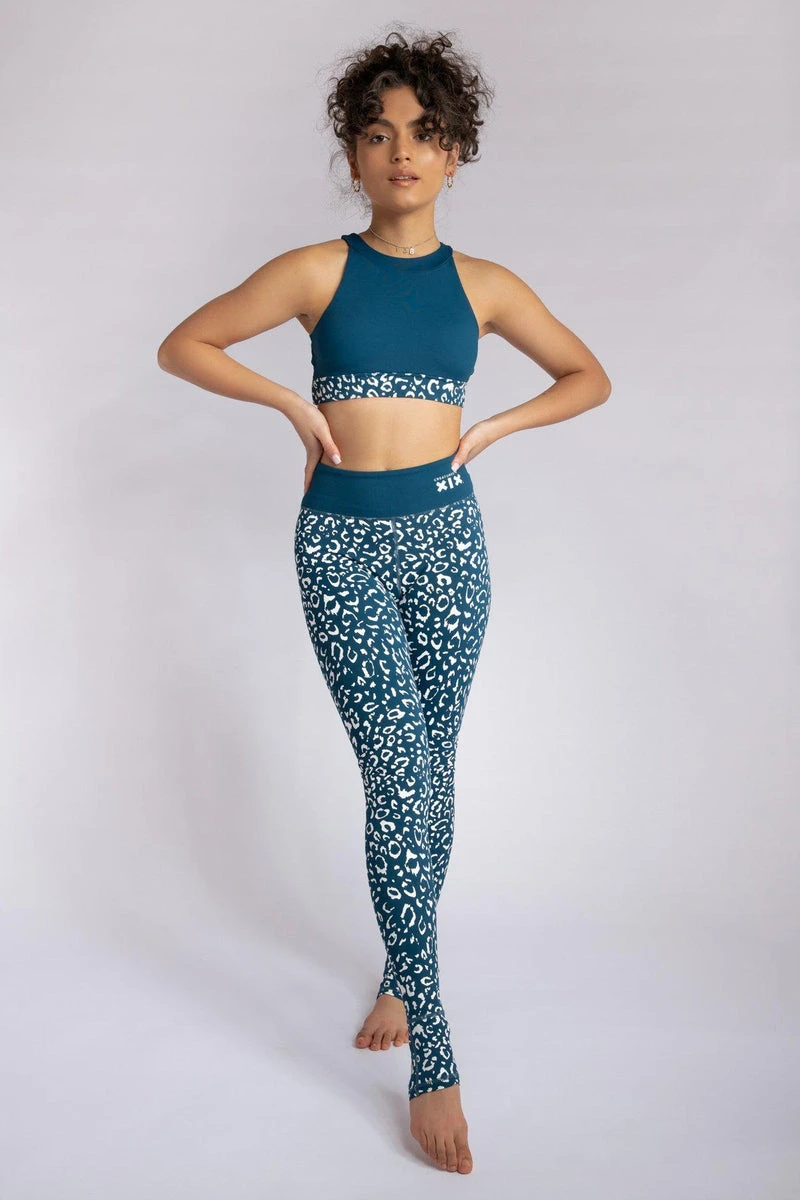 CXIX Gecko Grip Leggings - Twilight Leopard - Image 4