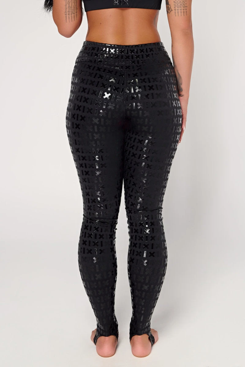 CXIX Gecko Grip Leggings With Grippy Waistband - Black - Image 2