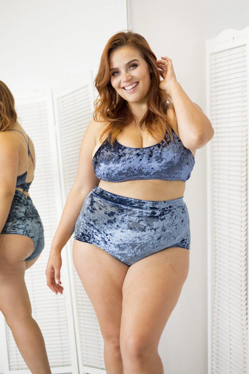 Lunalae Delphine Top - Gunmetal Velvet - Image 9