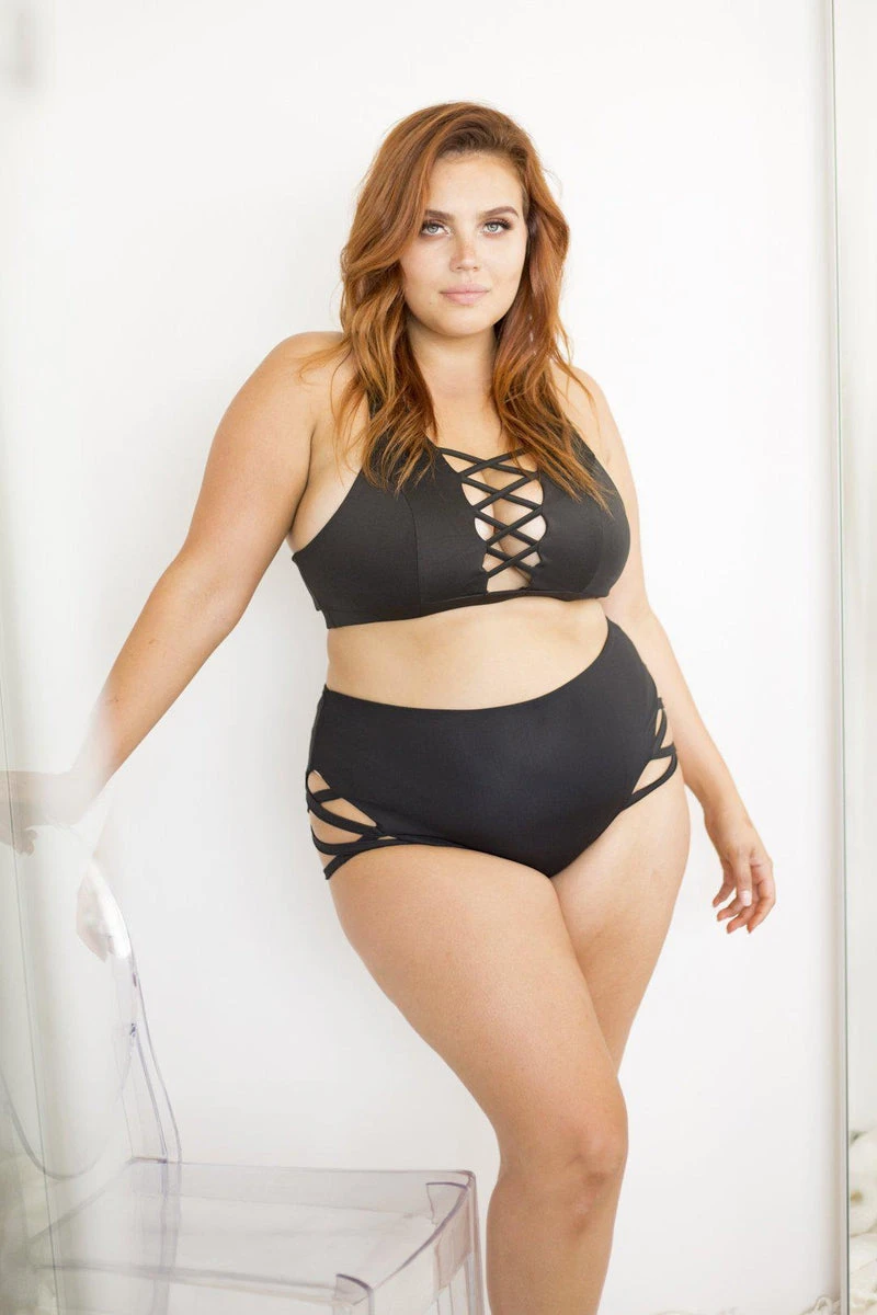 Lunalae High Waist Cross Section Shorts - Black - Image 6