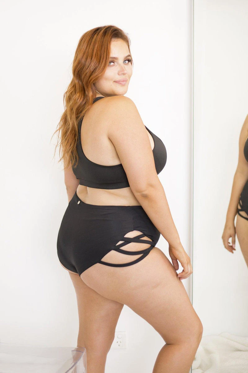 Lunalae High Waist Cross Section Shorts - Black - Image 5