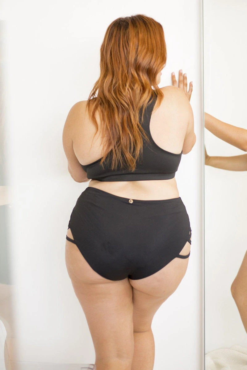 Lunalae High Waist Cross Section Shorts - Black - Image 7