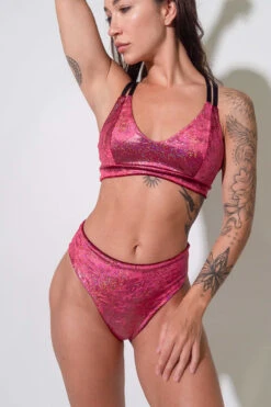 Sorte Glare Top - Serenade