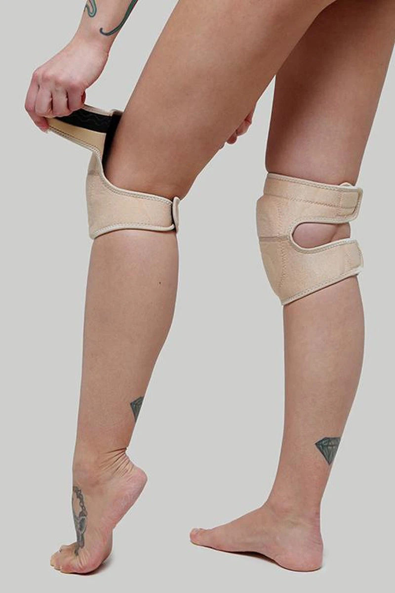 CXIX Velcro Kneepads - Sand - Image 4