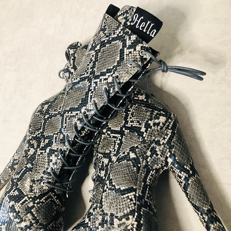 Hella Heels Maneater Boots - 7inch - Image 3