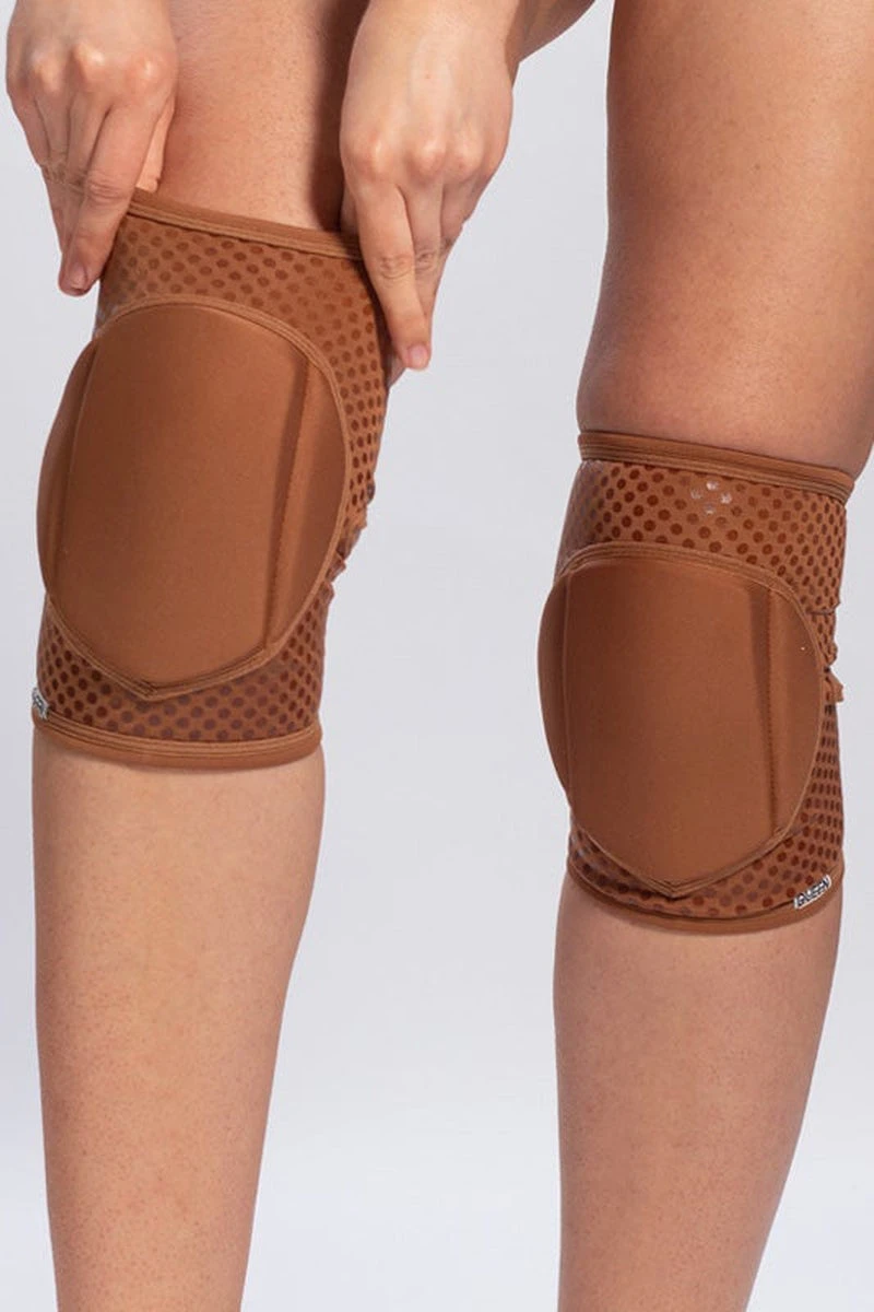 Queen Grippy Kneepads - Mocha - Image 3